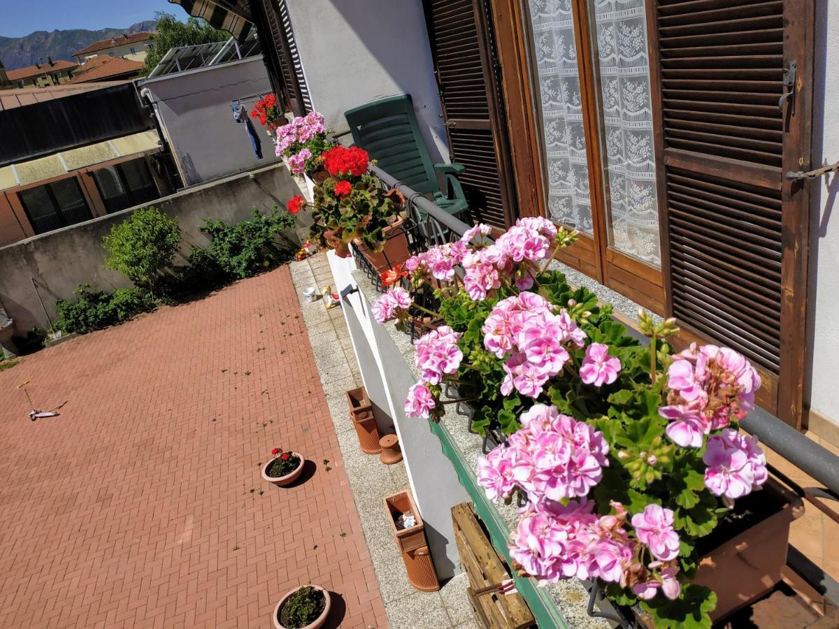 Casa Marina Lägenhet Verbania Exteriör bild